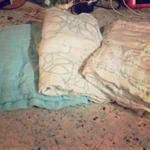 3 Aiden + anais blankets